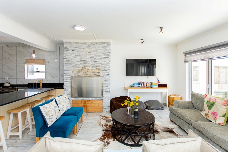 4 Bedroom Property for Sale in Britannia Bay Western Cape